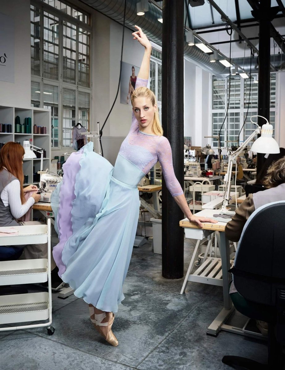 画像1: 【DellaLoMILANO】 Diana DI 2017 (1)