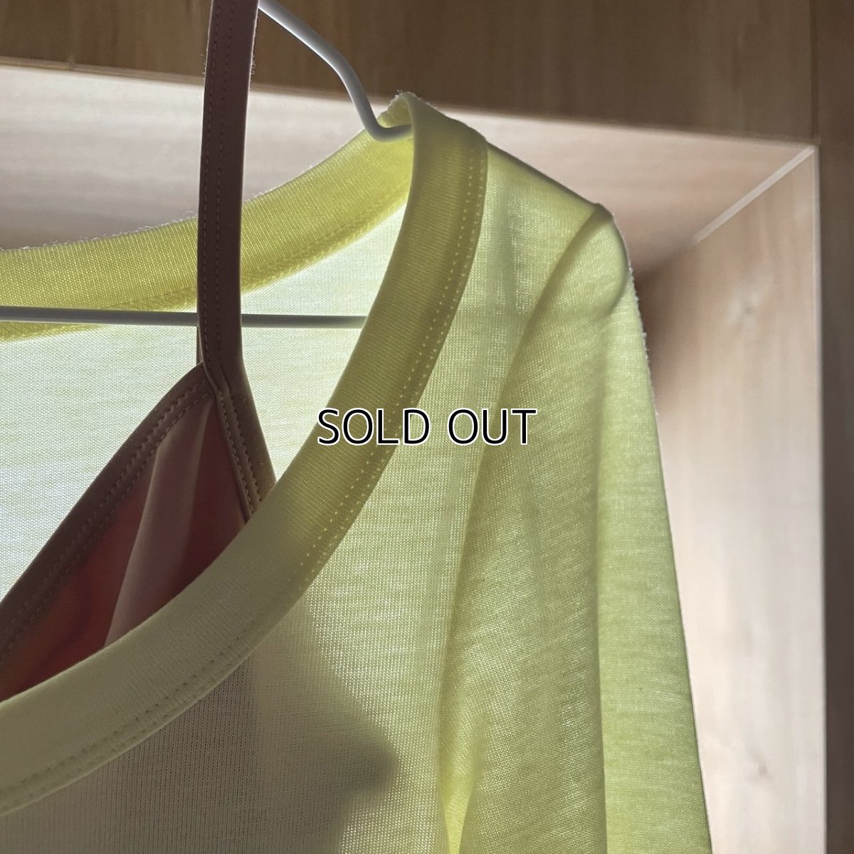 画像3: 【entrechat】  〈 KITRI 〉スクープネックトップス (3)