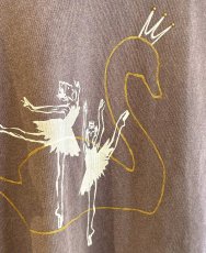 画像2: 【entrechat】  〈Odette〉ウォッシュ加工フリルTシャツ (2)