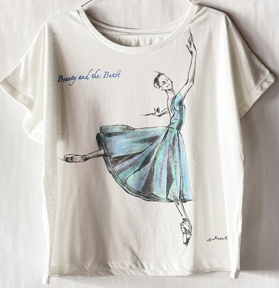 画像1: 【entrechat】  デザイナー 根井様 直筆〈美女と野獣〉ドルマンTシャツ　グリッター (1)