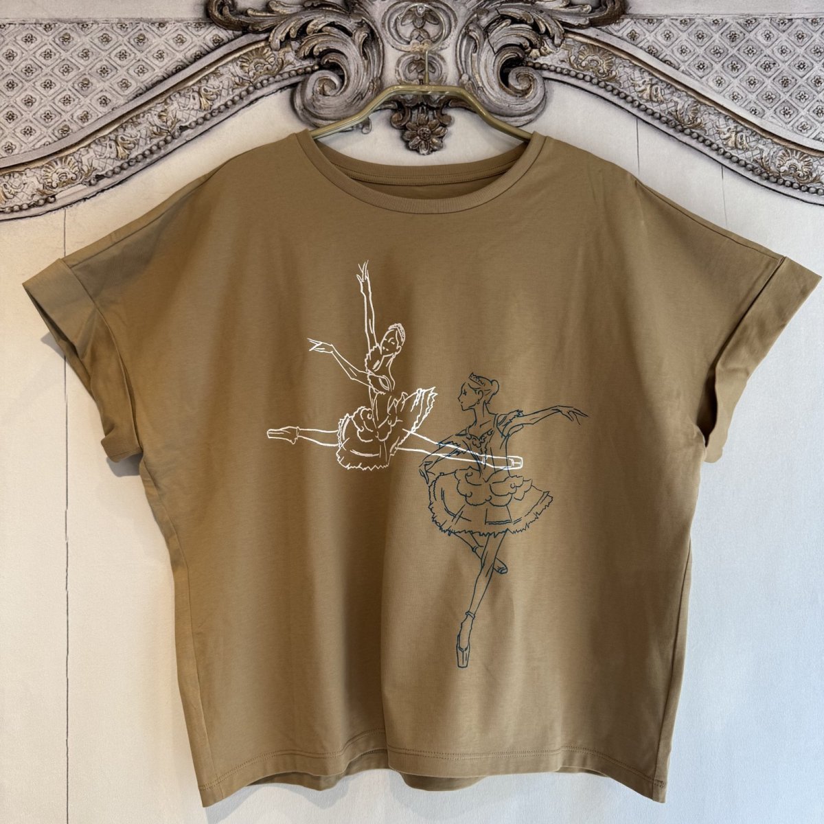 画像2: 【entrechat】  〈 ballerina 〉スムースコットンリラックスＴシャツ (2)