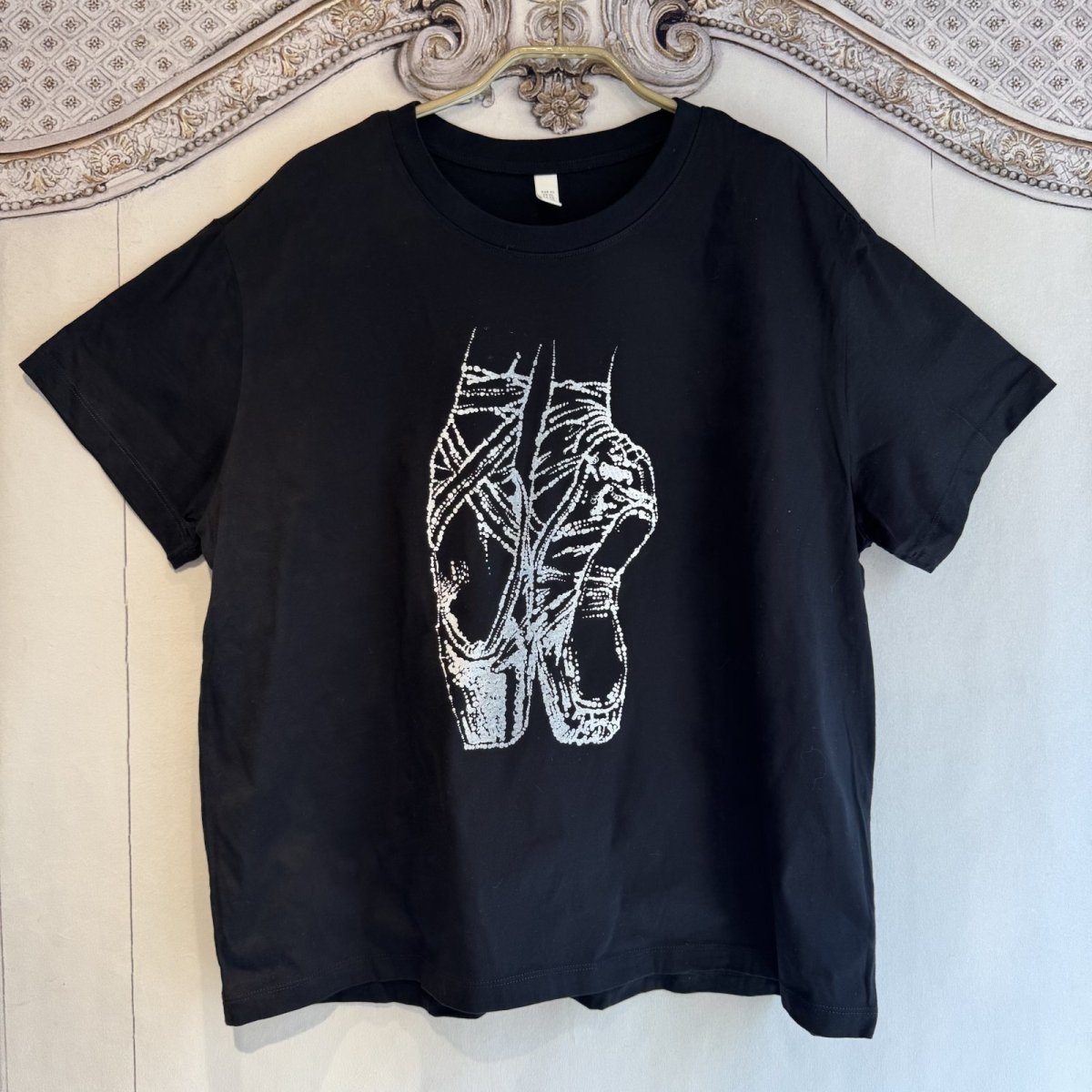 画像2: 【entrechat】  〈 Pointe shoes 〉オーバーサイズＴシャツ (2)
