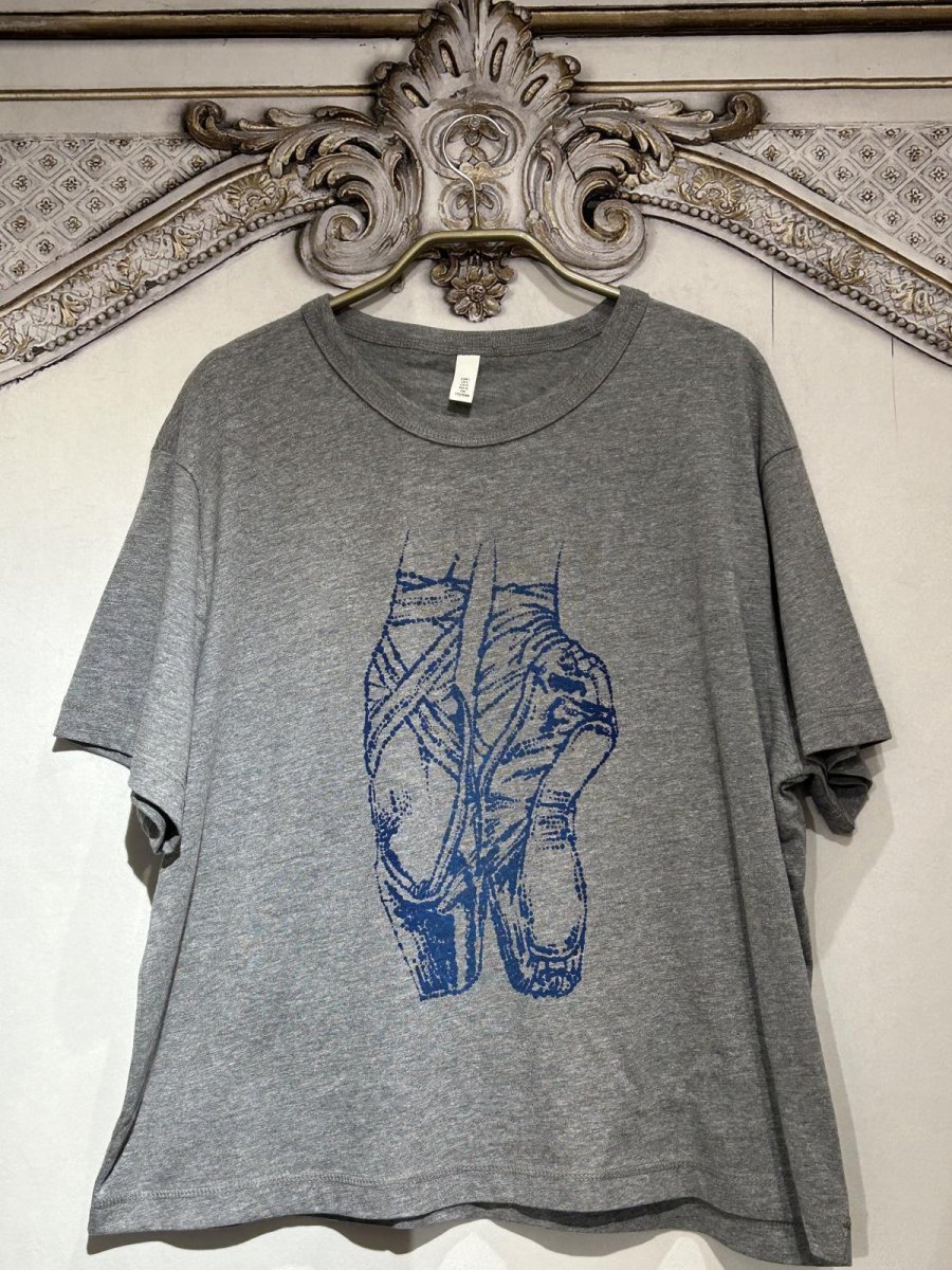 画像1: 【entrechat】  〈 Pointe shoes 〉オーバーサイズＴシャツ (1)