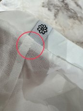 画像4:  B品【DellaLo'MILANO 】 Sogno Skirt(定価14,000円)サイドのほつれ (4)