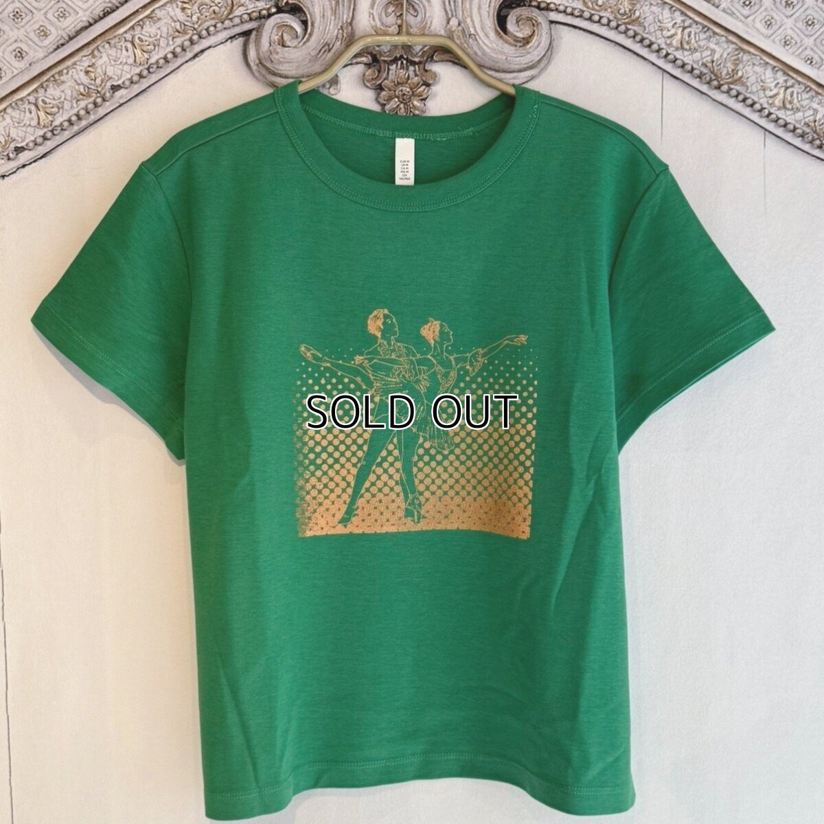 画像1: 【entrechat】 ＜ 眠れる森の美女＞ラウンドネックTシャツ (1)