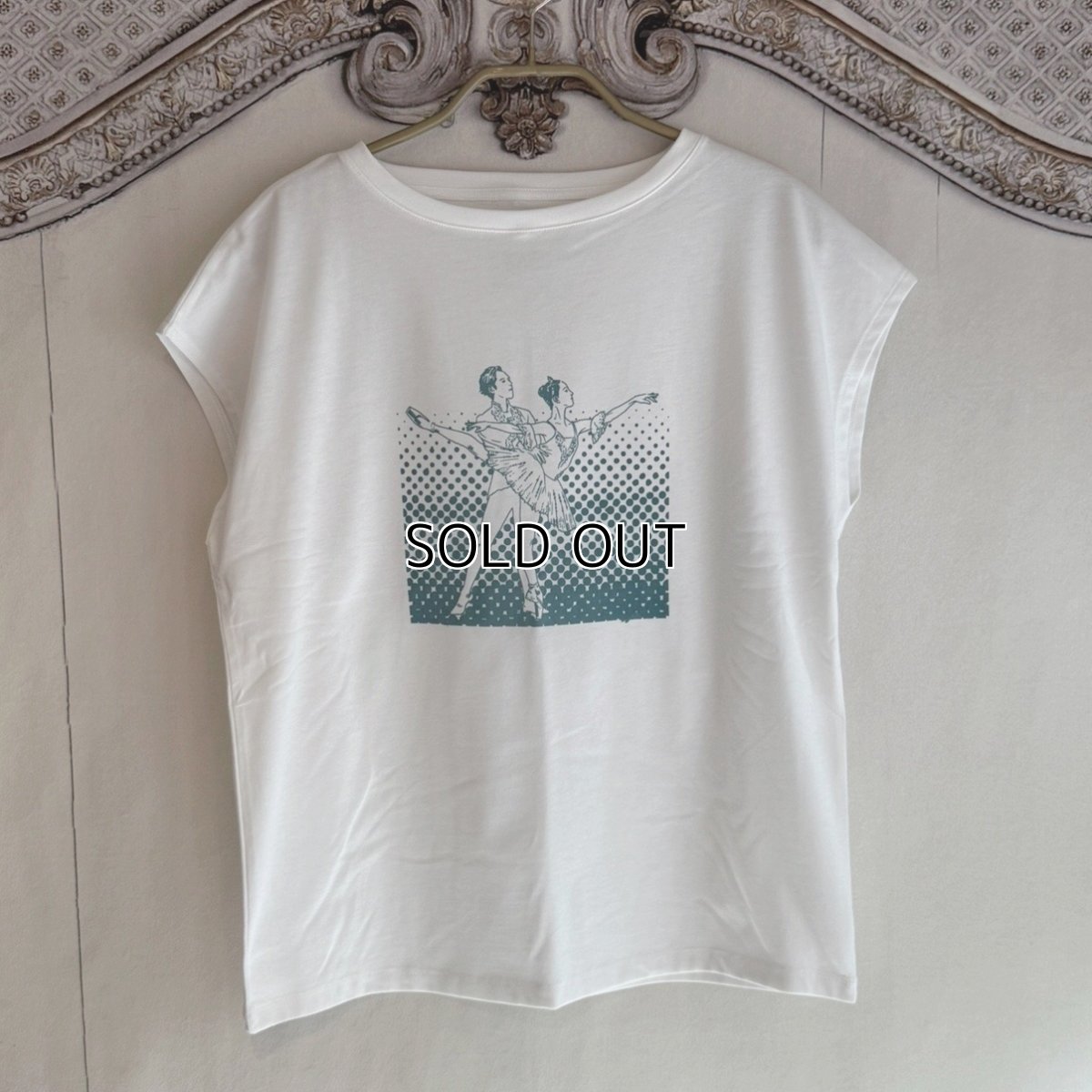 画像3: 【entrechat】 ＜ 眠れる森の美女＞フレンチスリーブTシャツ (3)