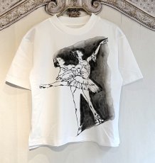 画像3: 【entrechat】デザイナー 根井様 直筆 ＜ 眠れる森の美女＞エアリズムコットンT(バック黒) (3)