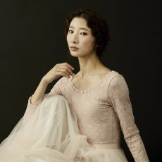 画像2: 【LEVDANCE】 olivia lace leotard (2)