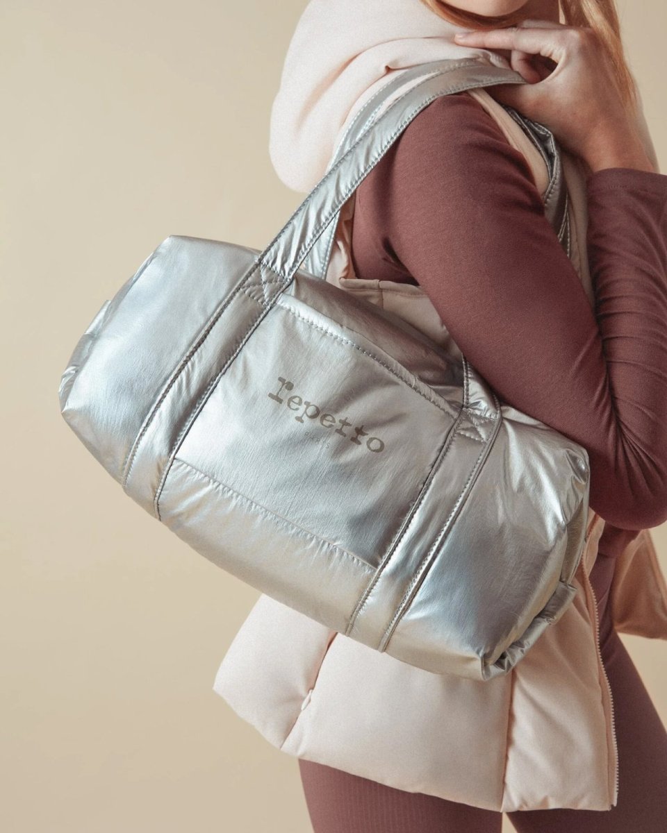 画像1: 【repetto】  シルバーダッフルバッグ(Mサイズ) (1)