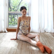 画像1: 【LEVDANCE】  marie romper FLORAL (1)