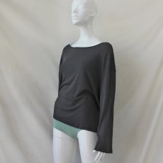 画像3: 【LEVDANCE】  paris back-twisted top (3)