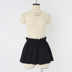 画像2: 【LEVDANCE】  laura flared shorts (2)