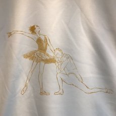 画像2: 【entrechat】 〈白鳥の湖〉クルーネックTシャツ (2)