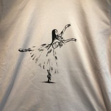 画像2: 【entrechat】 〈ジゼル〉クルーネックTシャツ (2)