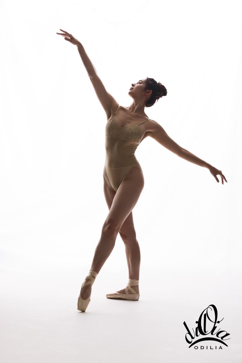 画像2: 【ODILIA】 スナップ付★ボディーサポートファンデーション (2)