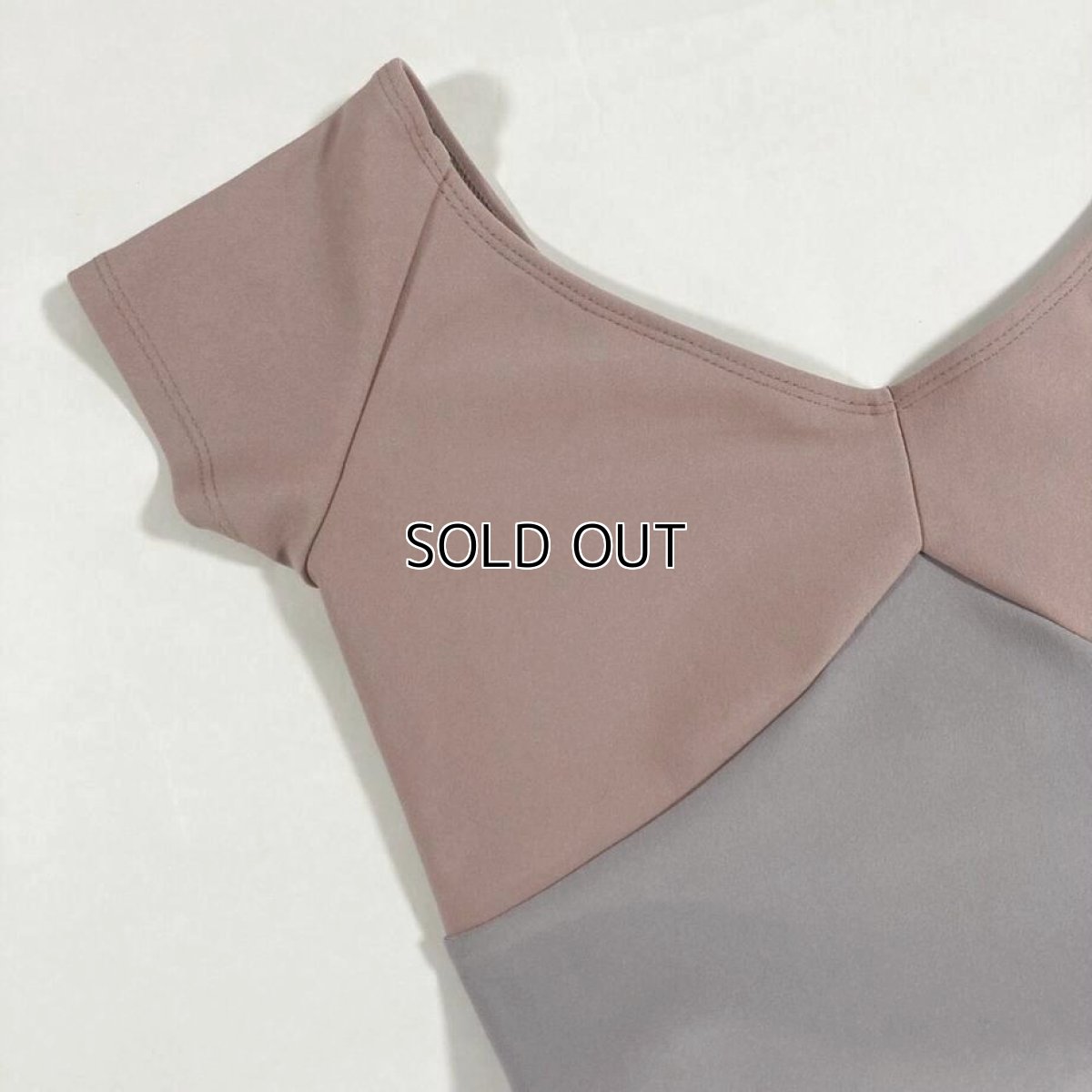 画像4: ミュートカラーコーデ (4)